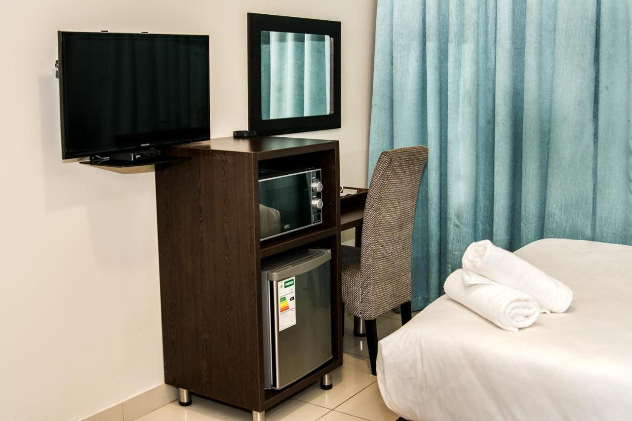 Bayside Hotel Pietermaritzburg Bagian luar foto