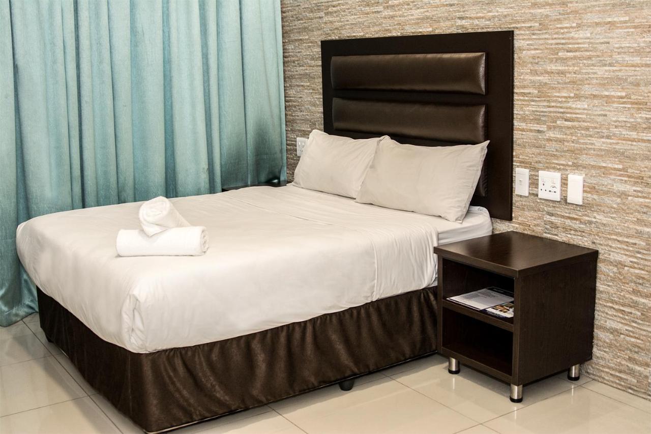 Bayside Hotel Pietermaritzburg Bagian luar foto